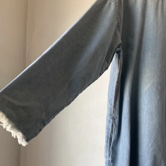 Elwood Large Denim Raw Edge Hoodie - Picture 7 of 12